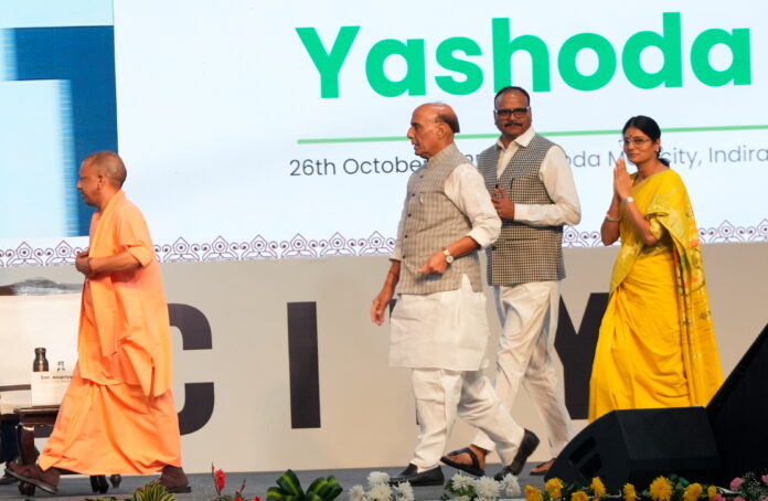 Rajnath Singh at hospital inauguration